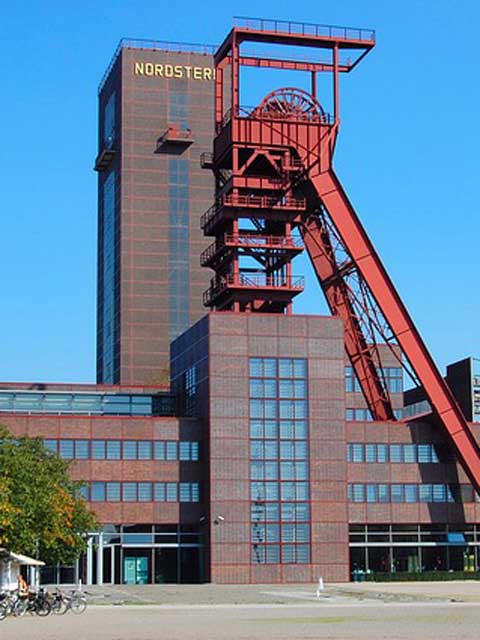 引领价值创造的不停给对方打电话的软件